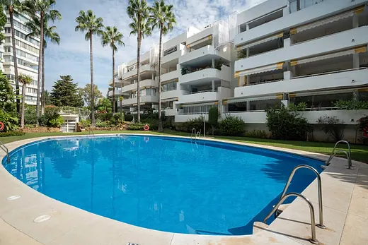 Wohnung mit 3 Schlafzimmern in Río Real, Marbella · 2/31
