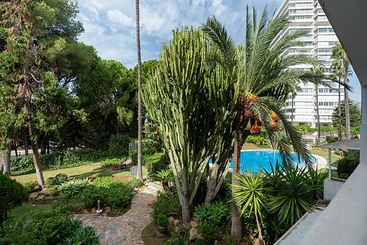 Wohnung mit 3 Schlafzimmern in Río Real, Marbella · 4/31