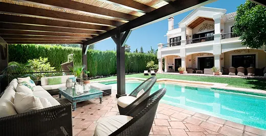 Villa mit 5 Schlafzimmern in Sierra Blanca, Marbella · 2/30