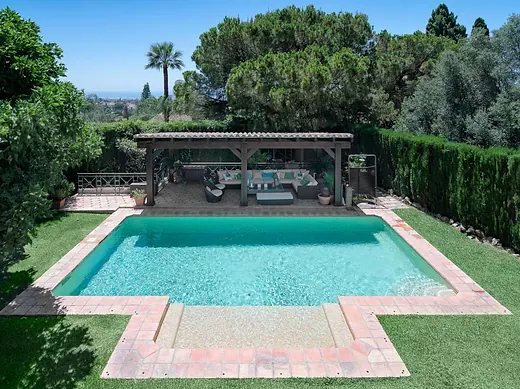 Villa mit 5 Schlafzimmern in Sierra Blanca, Marbella · 3/30
