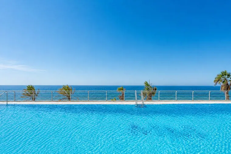 Wohnung mit 2 Schlafzimmern in La Carolina-Guadalpín, Marbella