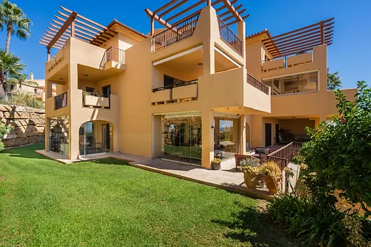 Wohnung mit 3 Schlafzimmern in El Paraíso, Benahavís · 2/26