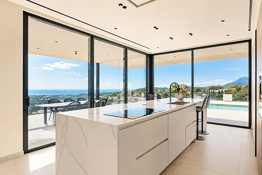 Villa mit 5 Schlafzimmern in Montemayor-Marbella Club, Benahavís · 3/40