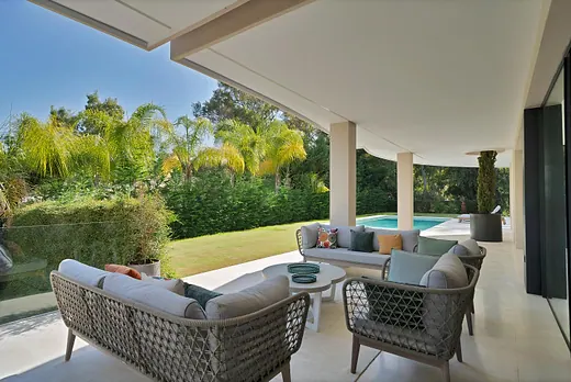 Villa mit 5 Schlafzimmern in Los Naranjos, Marbella · 3/36