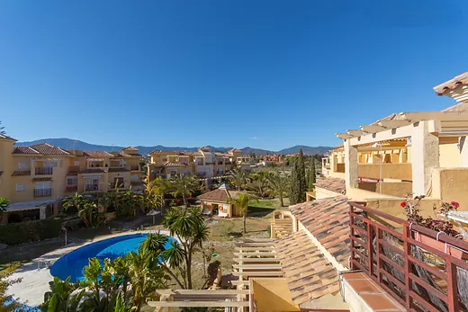 Reihenhaus mit 4 Schlafzimmern in Sotoserena, Estepona · 2/40
