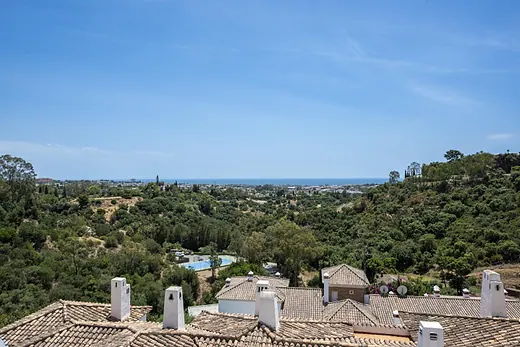 Wohnung mit 2 Schlafzimmern in Los Almendros, Benahavís · 2/33