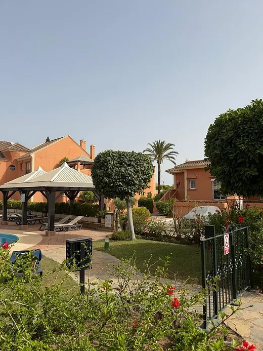 Wohnung mit 2 Schlafzimmern in Nueva Andalucía, Marbella · 2/16