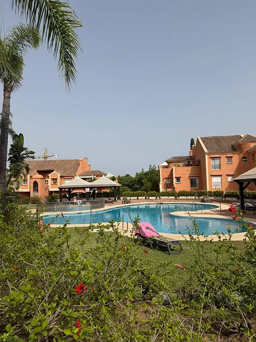 Wohnung mit 2 Schlafzimmern in Nueva Andalucía, Marbella · 3/16