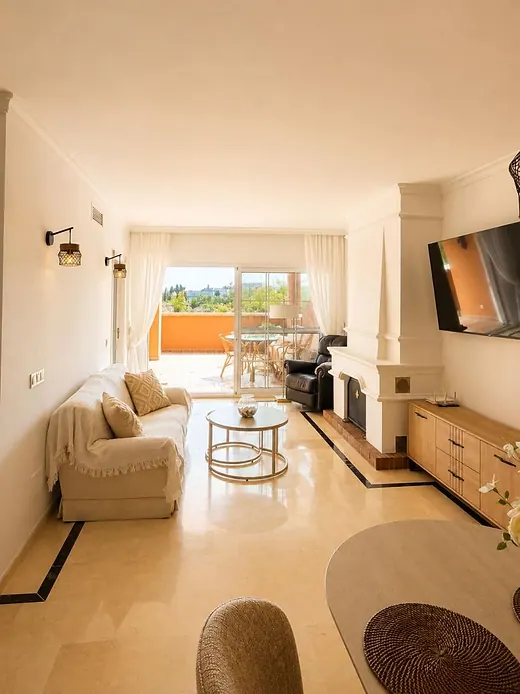 Wohnung mit 2 Schlafzimmern in Nueva Andalucía, Marbella · 5/16