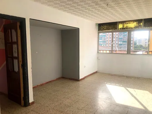 Wohnung mit 3 Schlafzimmern in Cruz de Humilladero - Paseo de los Tilos, Málaga · 2/28