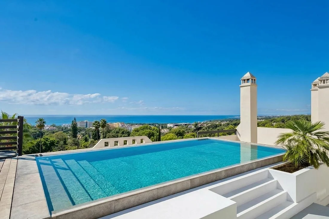 Wohnung mit 3 Schlafzimmern in El Capricho, Marbella