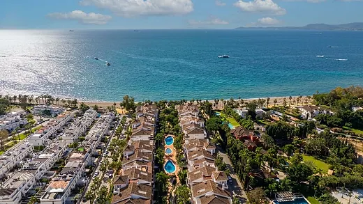 Wohnung mit 2 Schlafzimmern in La Carolina-Guadalpín, Marbella · 3/22