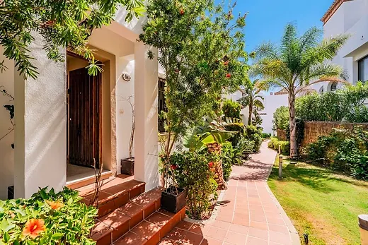Reihenhaus mit 3 Schlafzimmern in Valle Romano Golf, Estepona · 3/40