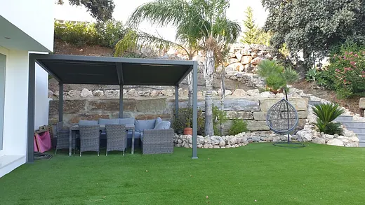 Finca exclusiva con 48.000 m², olivar y vivienda de diseño en Coín · 3/26